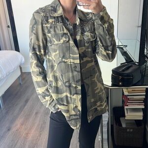 Zara cotton light jacket. Size XS. Camouflage with rhinestones.